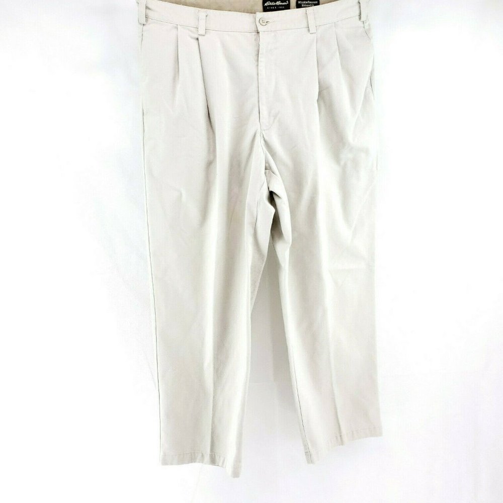 Eddie Bauer Wrinkle Free 36x30 Relaxed Fit Chinos